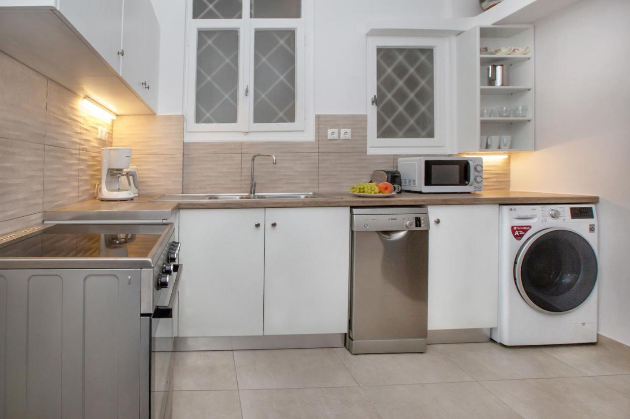 Isora Apartment By Ghh Ateny Zewnętrze zdjęcie